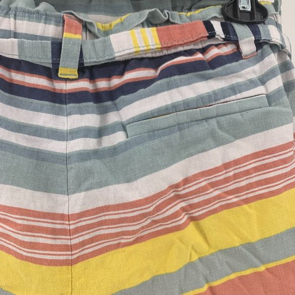 Loft multi color raw hem shorts 10 - Picture 5 of 7